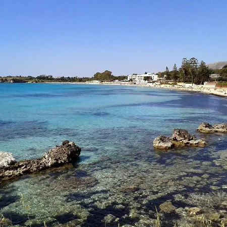 A Due Passi Dal Mare Con Piscina *