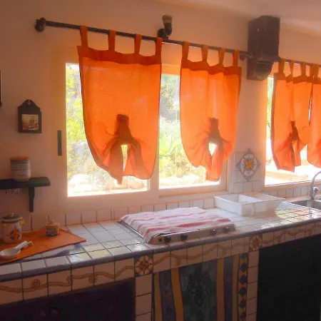 Holiday home A Due Passi Dal Mare Con Piscina