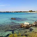 Prázdninový dům A Due Passi Dal Mare Con Piscina Fontane Bianche