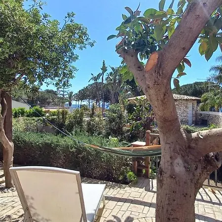 A Due Passi Dal Mare Con Piscina Holiday home *