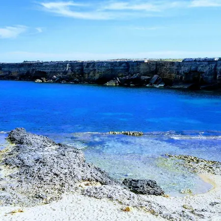 A Due Passi Dal Mare Con Piscina
