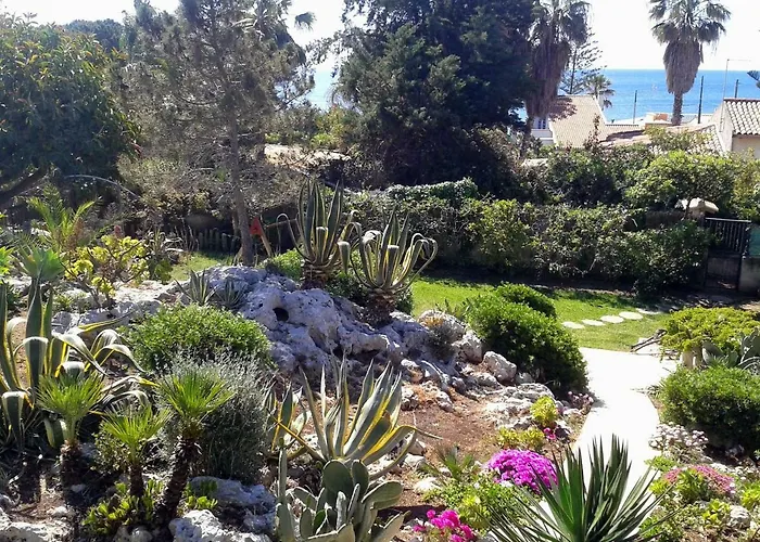 度假居 A Due Passi Dal Mare Con Piscina 冯塔尼比安奇